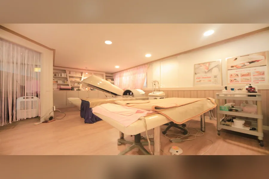 서구 부민동 힐링수바이오포톤 에스테틱 매장 사진 1