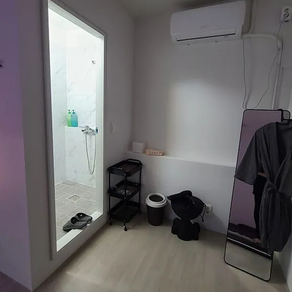 유성구 봉명동 퀸타이 아로마 매장 사진 3