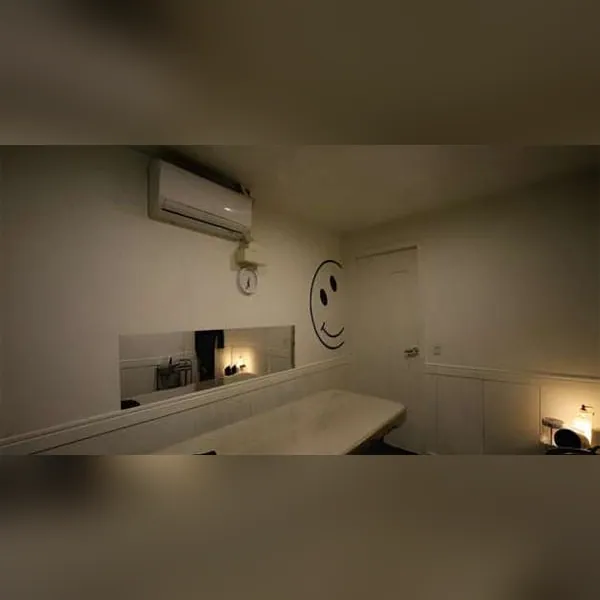 김해시 내외동 블루문 테라피 매장 사진 3